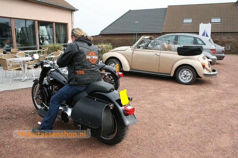 Harley Davidson Softail met Bigbag, zwart, 40L, J5901n
