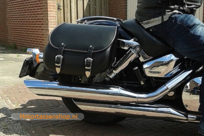 Honda Shadow Classic, zwart, 2x27L, G5501s