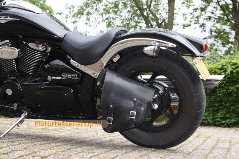 Suzuki Intruder met frametas, zwart, 10L, F4060