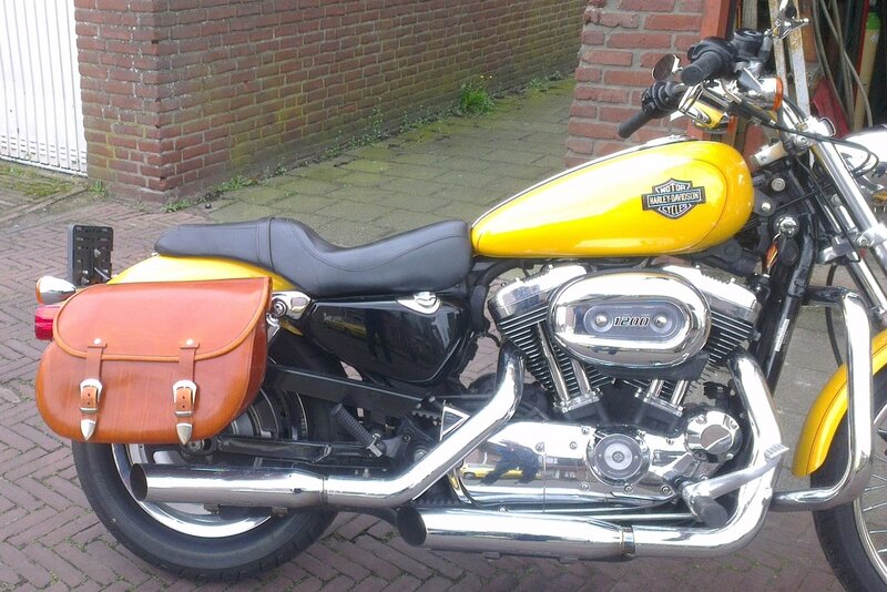 Harley Davidson Sportster Classic motortas, cognac, 2x25L, P5501c