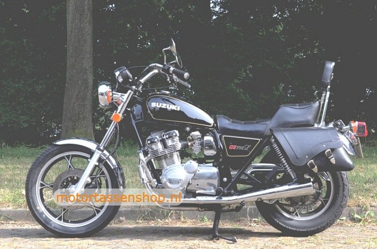 Suzuki GS met motortassenset, zwart, 2x22L, E4900