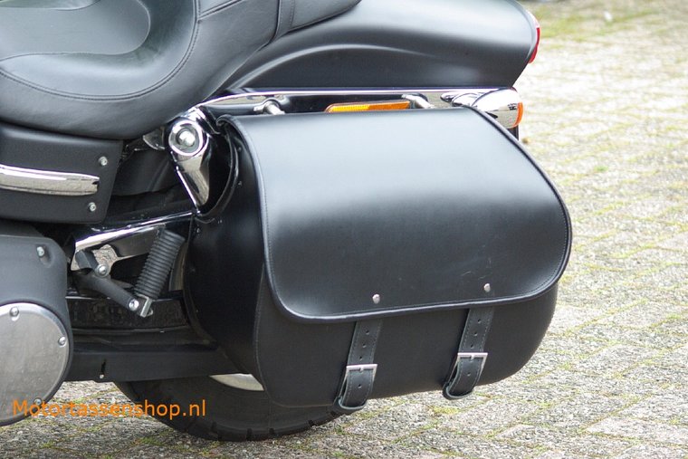 Harley Davidson Dyna met Bigbag, zwart leder, 40 L, P7900