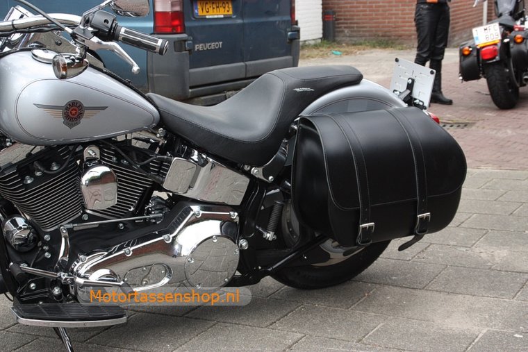 Harley Davidson Softail Bigbag, zwartleder, 40L, J5901s