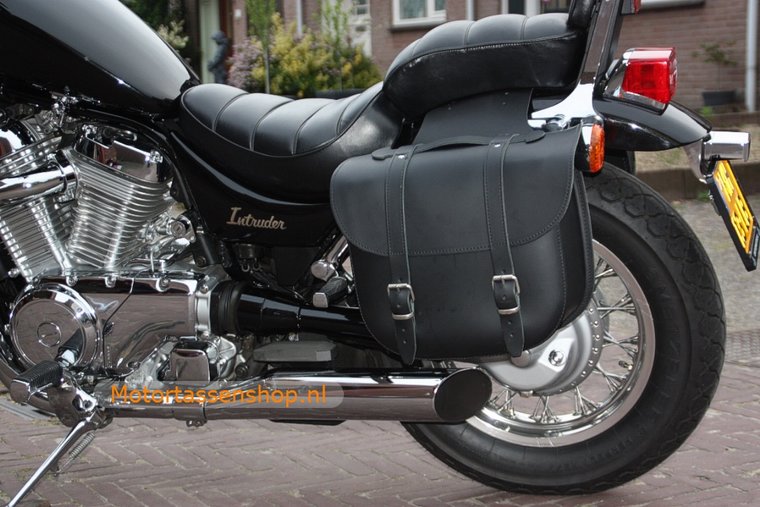 Suzuki Intruder 750 motortas, zwart, 2x17 L, D1000s